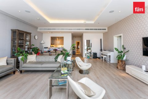 Apartamento para arrendamento em Palm Jumeirah, Dubai, EAU 3 quartos, 210.5 m2 № 660265 - foto 11