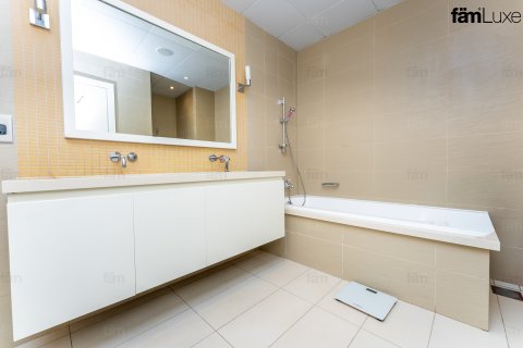 Apartament do wynajęcia w Palm Jumeirah, Dubai, ZEA 3 sypialnie, 210.5 mkw., nr 660265 - zdjęcie 22