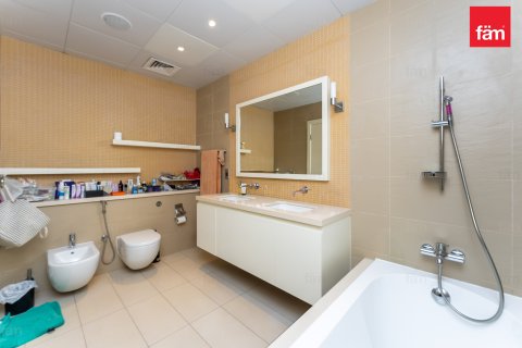 Apartamento para arrendamento em Palm Jumeirah, Dubai, EAU 3 quartos, 210.5 m2 № 660265 - foto 26