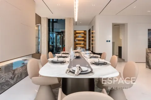 Villa till försäljning i Palm Jumeirah, Dubai, UAE 5 sovrum, 711 kvm Nr. 649895 - fotografi 6