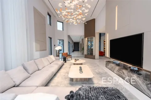 Villa till försäljning i Palm Jumeirah, Dubai, UAE 5 sovrum, 711 kvm Nr. 649895 - fotografi 3