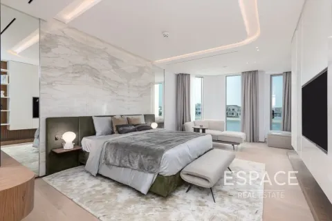 Villa till försäljning i Palm Jumeirah, Dubai, UAE 5 sovrum, 711 kvm Nr. 649895 - fotografi 9