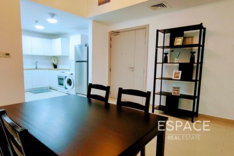 Lägenhet till försäljning i Dubai Marina, Dubai, UAE 1 sovrum, 70 kvm Nr. 649890 - fotografi 6