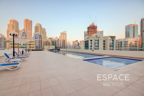 Lägenhet till försäljning i Dubai Marina, Dubai, UAE 1 sovrum, 70 kvm Nr. 649890 - fotografi 10