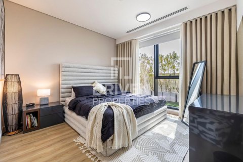 Appartement te koop in Mirdif, Dubai, VAE 3 slaapkamers, 253 vr.m., nr 653230 - foto 3