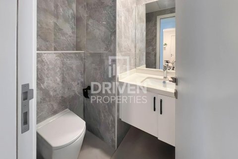 Apartamento en venta en Jumeirah Village Circle, Dubai, EAU 2 dormitorios, 151 m2 № 653226 - foto 11