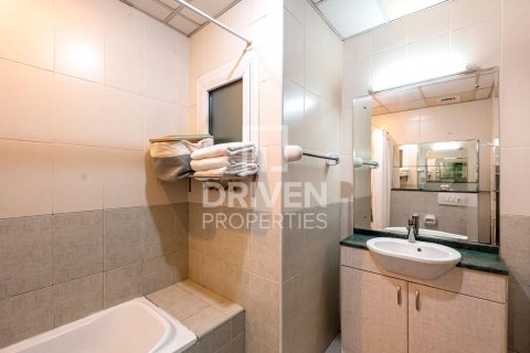 Apartment til salg i Jumeirah Lake Towers, Dubai, UAE 1 soveværelse, 68 kvm № 653227 - foto 8