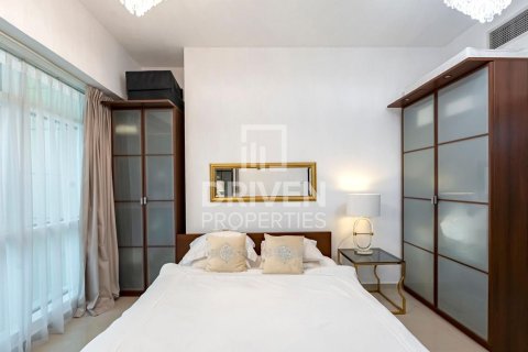 Apartment til salg i Jumeirah Lake Towers, Dubai, UAE 1 soveværelse, 68 kvm № 653227 - foto 4