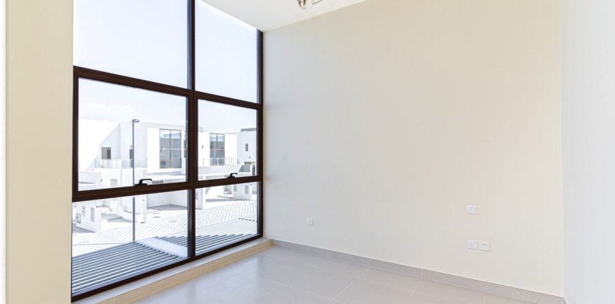 Radhus i Mohammed Bin Rashid City, Dubai, UAE 3 sovrum, 187 kvm Nr. 706349