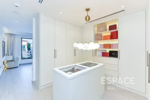 فيلا للبيع في Jumeirah Village Triangle، دبي، الإمارات العربية المتحدة 4 غرفة نوم ، 369 متر مربع ، رقم 649436 - صورة 12