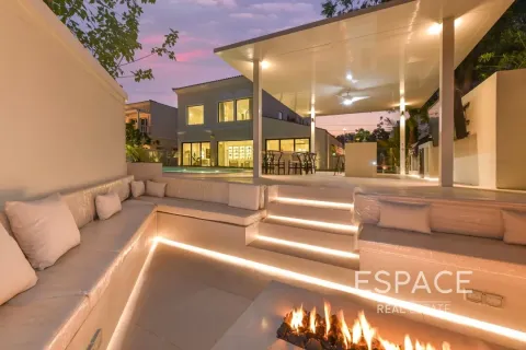 فيلا للبيع في Jumeirah Village Triangle، دبي، الإمارات العربية المتحدة 4 غرفة نوم ، 369 متر مربع ، رقم 649436 - صورة 4