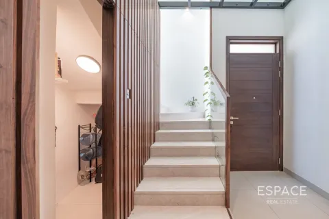 Купить виллу в Дубай Хилс Эстейт, ОАЭ 4 спальни, 242м2, № 649435 - фото 9