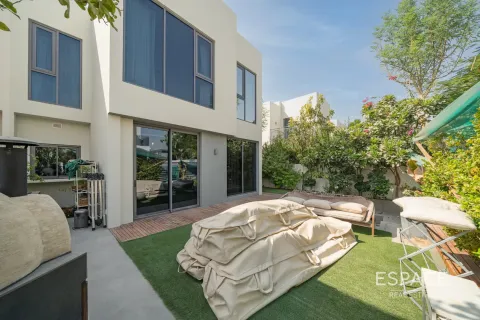 Купить виллу в Дубай Хилс Эстейт, ОАЭ 4 спальни, 242м2, № 649435 - фото 17