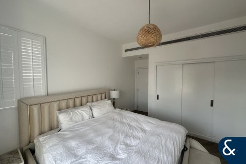 Βίλα σε Arabian Ranches, Dubai, ΗΑΕ 4 υπνοδωμάτια, 321 τ.μ. Αρ. 698283 - φωτογραφία 15