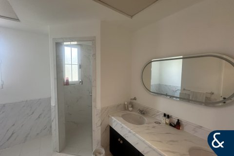 Βίλα σε Arabian Ranches, Dubai, ΗΑΕ 4 υπνοδωμάτια, 321 τ.μ. Αρ. 698283 - φωτογραφία 10