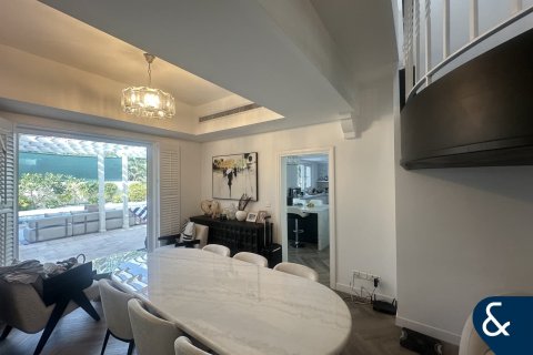 Βίλα σε Arabian Ranches, Dubai, ΗΑΕ 4 υπνοδωμάτια, 321 τ.μ. Αρ. 698283 - φωτογραφία 14