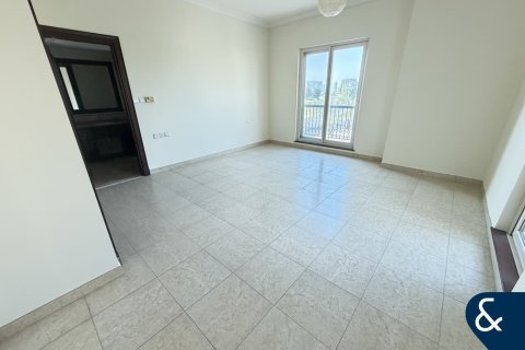 Снять в аренду виллу в Dubai Sports City, Дубай, ОАЭ 5 спален, 1269м2, № 698294 - фото 13