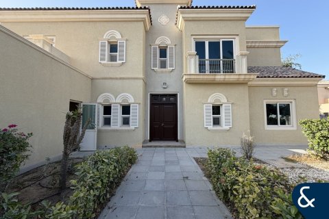 Снять в аренду виллу в Dubai Sports City, Дубай, ОАЭ 5 спален, 1269м2, № 698294 - фото 22