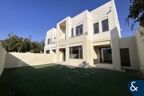 Vila u gradu Reem, Dubai, UAE 4 spavaće sobe, 371 m2 Br. 698295 - Slika 1