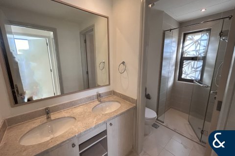 Vila u gradu Reem, Dubai, UAE 4 spavaće sobe, 371 m2 Br. 698295 - Slika 12