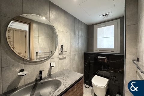 Vilë në The Springs, Dubai, Emiratet e Bashkuara Arabe 2 dhoma gjumi, 157 m2. № 698296 - Foto 9