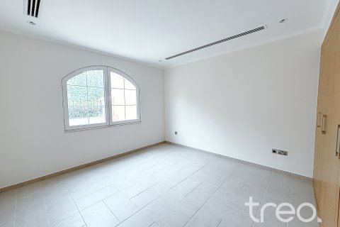 Villa zur Miete in Jumeirah Park, Dubai, VAE 5 Schlafzimmer, 435.62 m2 Nr. 741129 - Foto 7