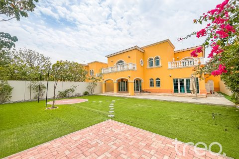 Villa zur Miete in Jumeirah Park, Dubai, VAE 5 Schlafzimmer, 435.62 m2 Nr. 741129 - Foto 2