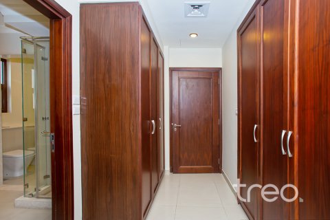 Vila di Arabian Ranches 2, Dubai, UEA 4 kamar tidur, 404.5 m2 nomor 741127 - foto 10