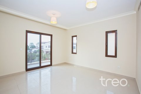 Vila di Arabian Ranches 2, Dubai, UEA 4 kamar tidur, 404.5 m2 nomor 741127 - foto 12