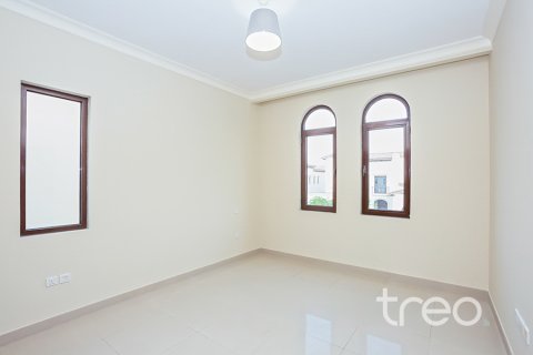 Vila di Arabian Ranches 2, Dubai, UEA 4 kamar tidur, 404.5 m2 nomor 741127 - foto 17