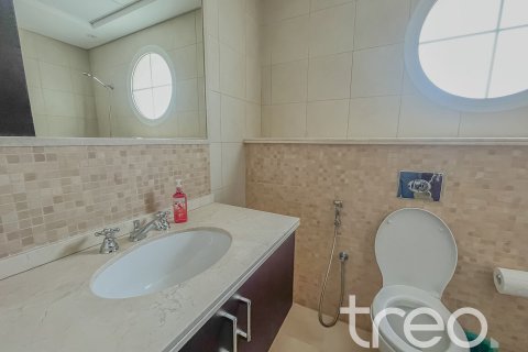 Willa do wynajęcia w Jumeirah Park, Dubai, ZEA 4 sypialnie, 402.73 mkw., nr 741128 - zdjęcie 9