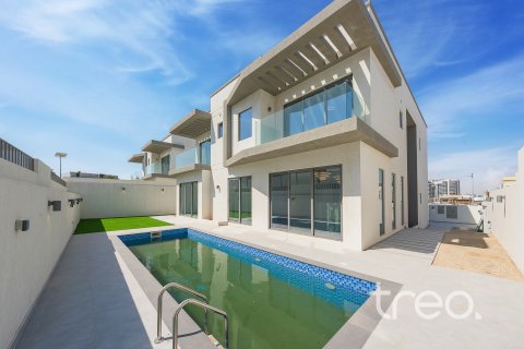 Al Furjan, Dubai, UAE의 빌라 침실 6개, 599.97제곱미터 번호 741125