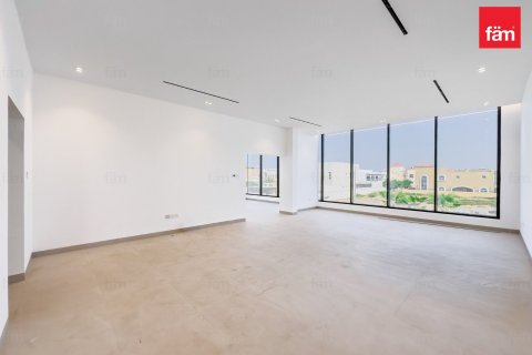 Villa en alquiler en Al Barsha, Dubai, EAU 5 dormitorios, 332.7 m2 № 705745 - foto 5