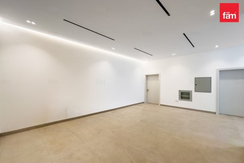 Villa en alquiler en Al Barsha, Dubai, EAU 5 dormitorios, 332.7 m2 № 705745 - foto 13