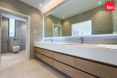 Villa en alquiler en Al Barsha, Dubai, EAU 5 dormitorios, 332.7 m2 № 705745 - foto 17