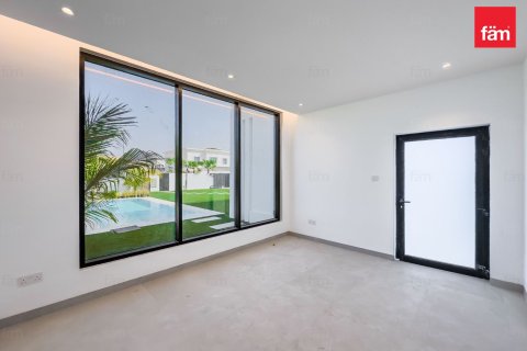 Villa en alquiler en Al Barsha, Dubai, EAU 5 dormitorios, 332.7 m2 № 705745 - foto 16