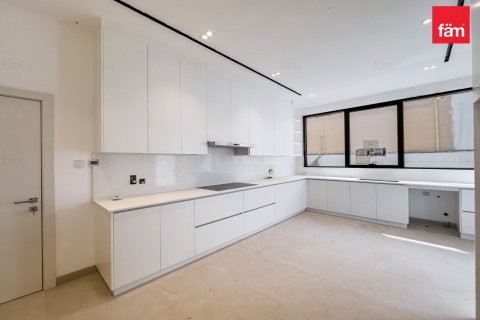 Villa en alquiler en Al Barsha, Dubai, EAU 5 dormitorios, 332.7 m2 № 705745 - foto 9