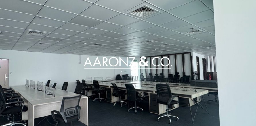 Office i Business Bay, Dubai, UAE 372 kvm № 635103