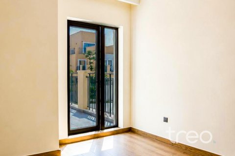 Radhus till försäljning i Damac Lagoons, Dubai, UAE 5 sovrum, 314.01 kvm Nr. 761332 - fotografi 11