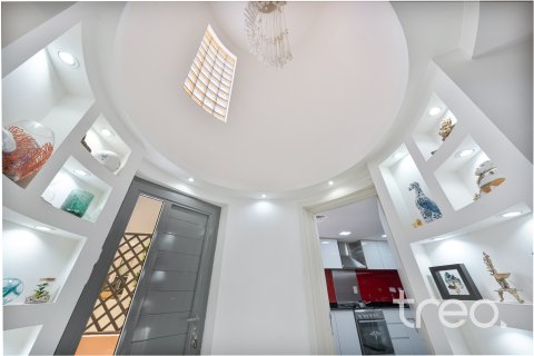 Villa en venta en The Lakes, Dubai, EAU 3 dormitorios, 281.87 m2 № 741046 - foto 14