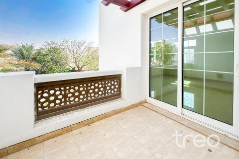 Villa à vendre à Mudon, Dubai, EAU 3 chambres, 53.42 m2 № 741049 - photo 12