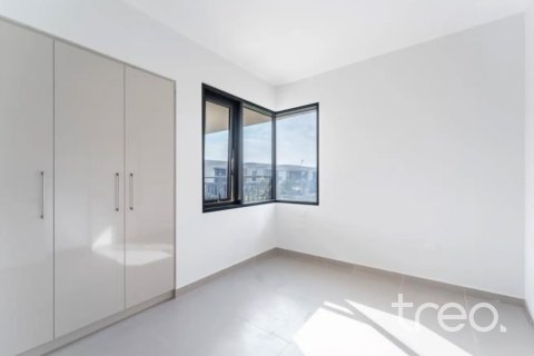 Adosado en venta en Dubai Hills Estate, Dubai, EAU 5 dormitorios, 254.09 m2 № 741052 - foto 3