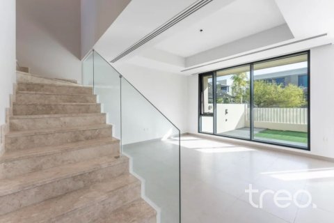 Adosado en venta en Dubai Hills Estate, Dubai, EAU 5 dormitorios, 254.09 m2 № 741052 - foto 13