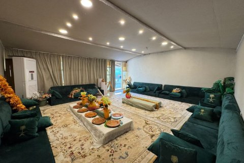 Villa à vendre à  Ras Al Khaimah, EAU 5 chambres, 929 m2 № 734704 - photo 8