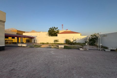 Villa à vendre à  Ras Al Khaimah, EAU 5 chambres, 929 m2 № 734704 - photo 11