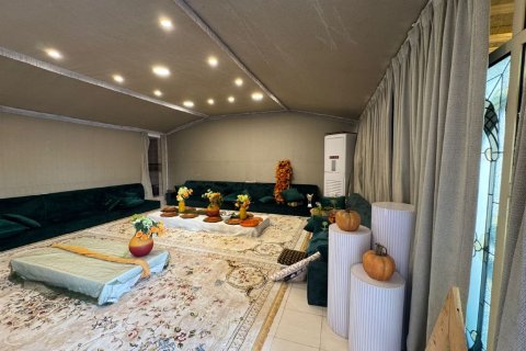 Villa à vendre à  Ras Al Khaimah, EAU 5 chambres, 929 m2 № 734704 - photo 3