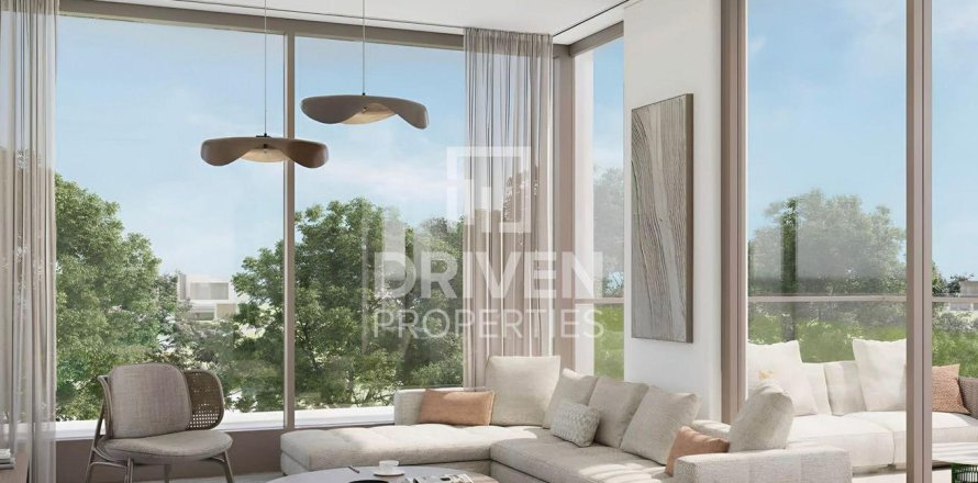 Вилла в Dubai Land, Дубай, ОАЭ 4 спальни, 399м2 № 683121