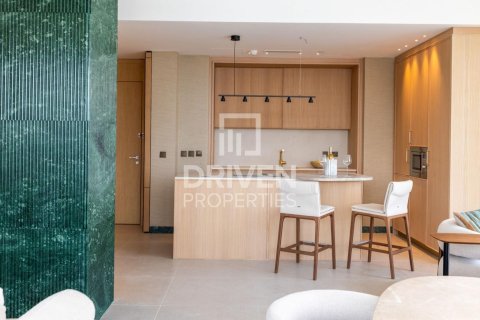 Apartment sa Al Wasl, Dubai, UAE 3 silid-tulugan, 194.17 sq.m. № 755798 - larawan 14