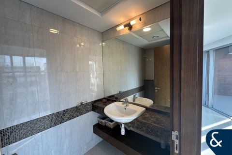 Jumeirah Village Circle、Dubai、UAE にあるヴィラ販売中 2ベッドルーム、230 m2、No670849 - 写真 10