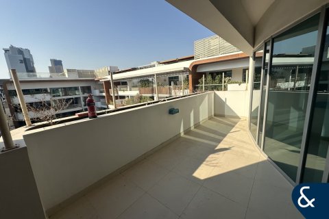 Jumeirah Village Circle、Dubai、UAE にあるヴィラ販売中 2ベッドルーム、230 m2、No670849 - 写真 2